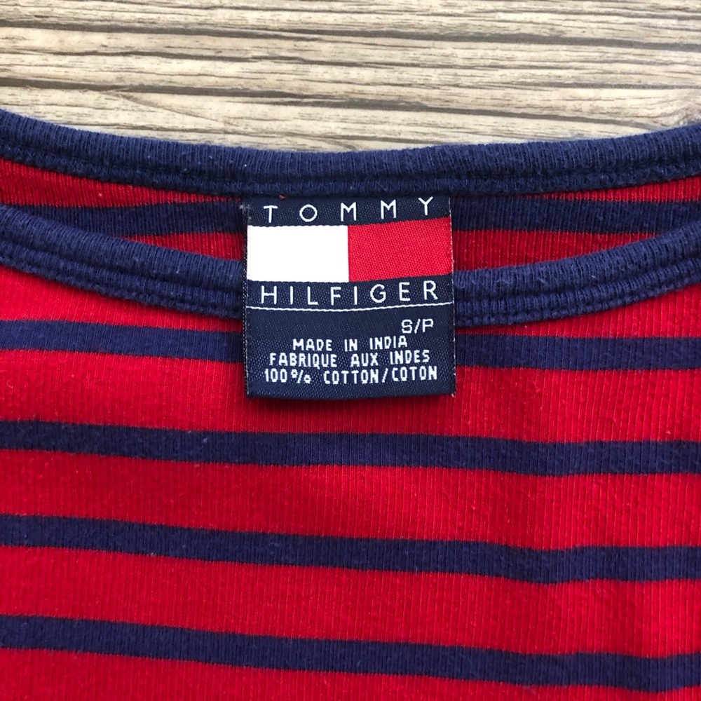 Tommy Hilfiger women’s t-shirt - Picture 4 of 4